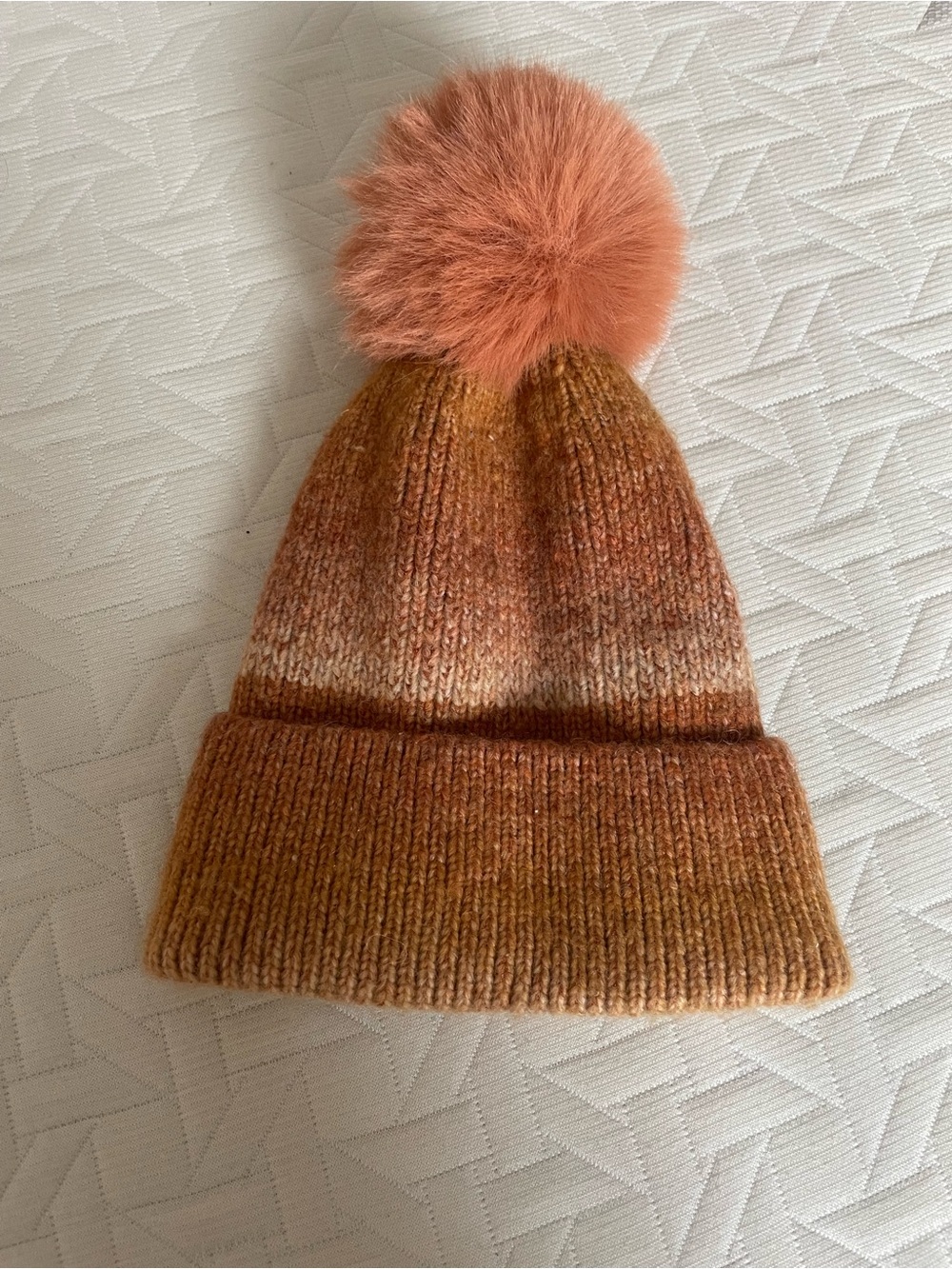 Norla Canada Ribbed Alpaca Wool Blend knit pom pom beanie